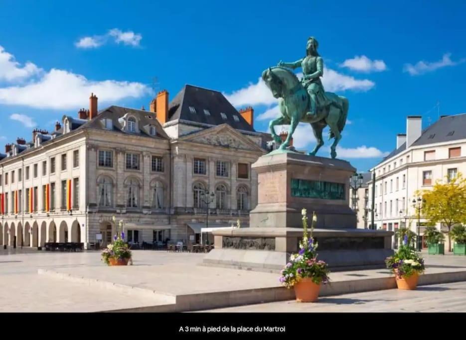 Le Bourgogne-Hypercentre Leilighet Orléans Eksteriør bilde